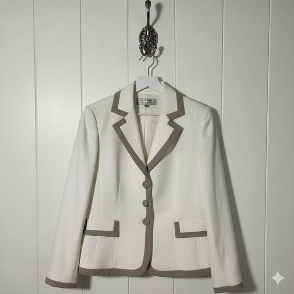 Tahari Arthur S Levine Women’s Blazer Size 8 Linen Blend Neutral Taupe White - Picture 1 of 8